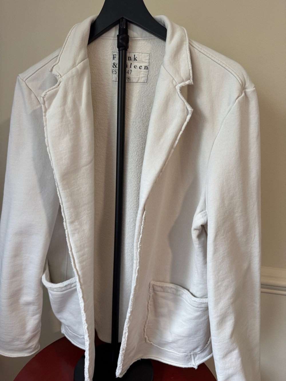 Frank & Eileen Off-White Open Blazer with Patch Pockets